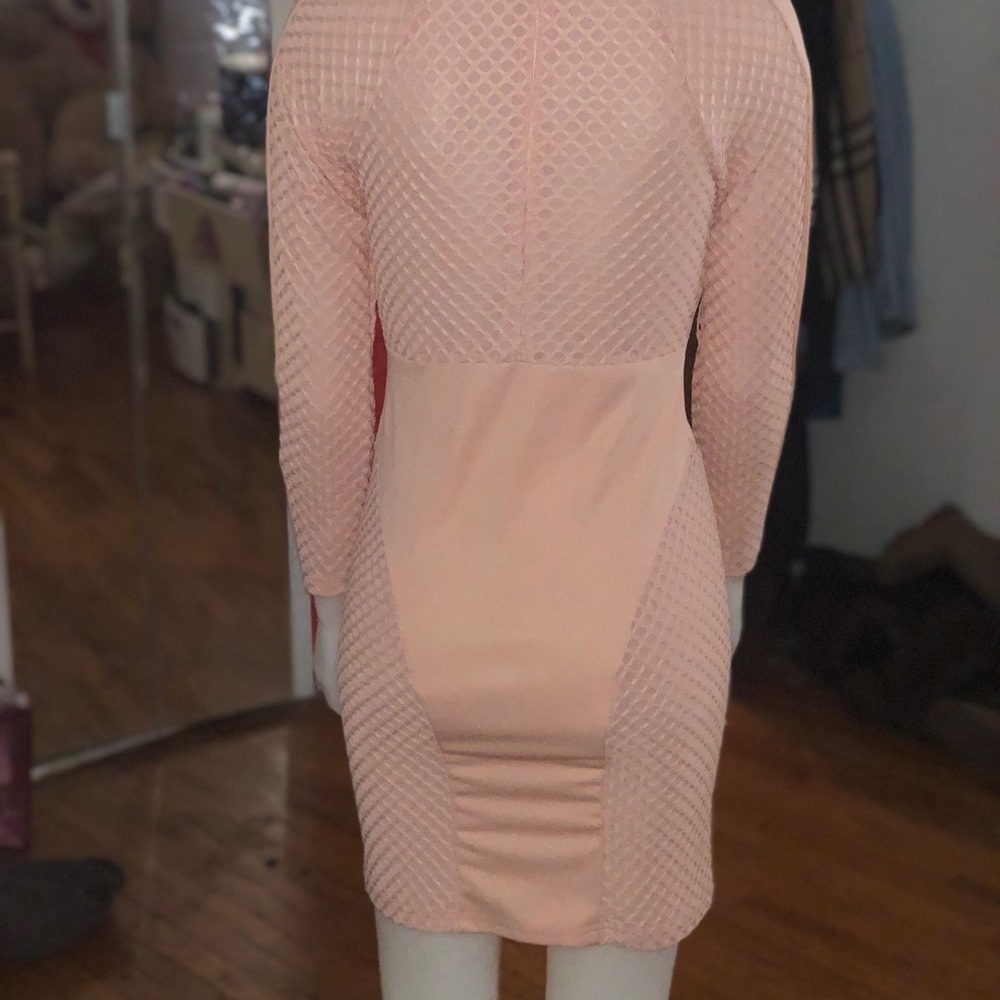 Peachy bandage Dress - Picture 3 of 4